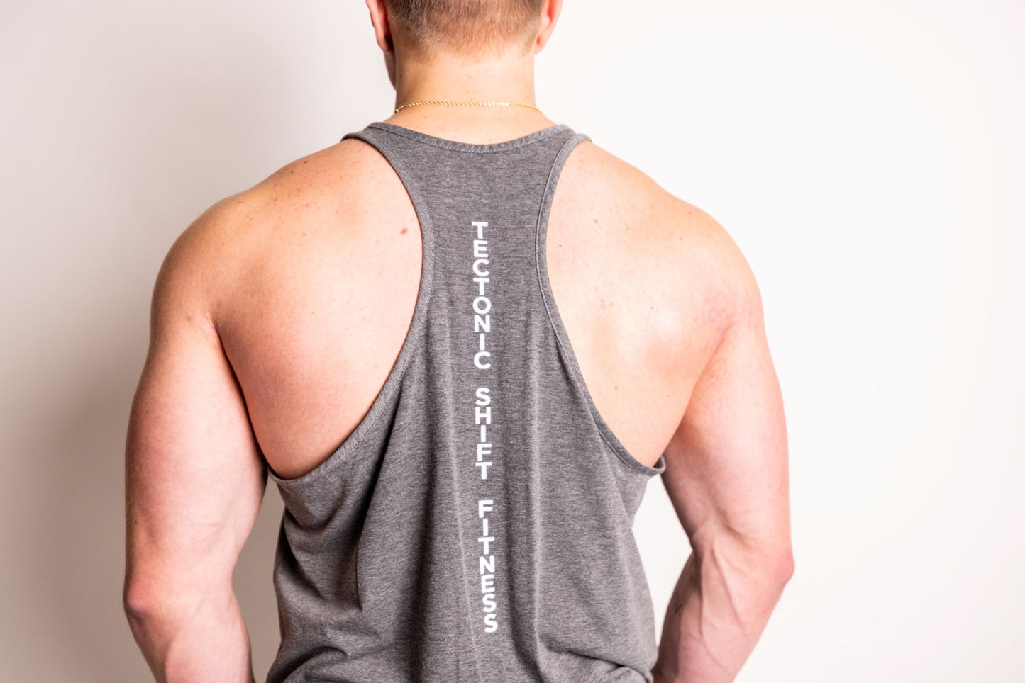 Tectonic Graphic Stringer Tank